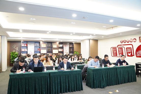 进建十九届五中全会心灵 ：公司党委副书记张端清到基层宣讲十九届五中全会心灵